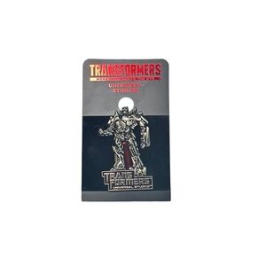 Universal Studios Transformers More Than Meets The Eye Optimus Prime Pin